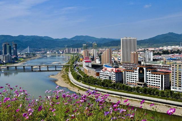 吉林，致敬领导与同胞的团结时刻